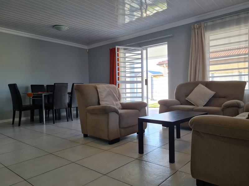 To Let 3 Bedroom Property for Rent in Kraaifontein East Western Cape